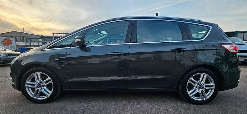 Occasion Ford S-MAX Titanium 241 ch (177 kW) 2020 Monospace