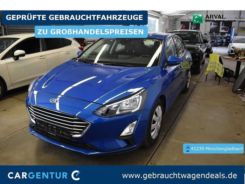 Gebraucht Ford Focus Cool & Connect 95 PS (69 kW) 2021 Dynamic blau metallic Limousine
