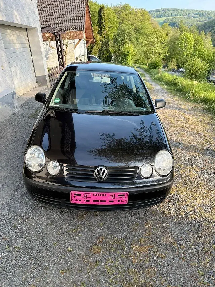 Gebraucht VW Polo 54 PS (39 kW) 2004 Schwarz Kleinwagen