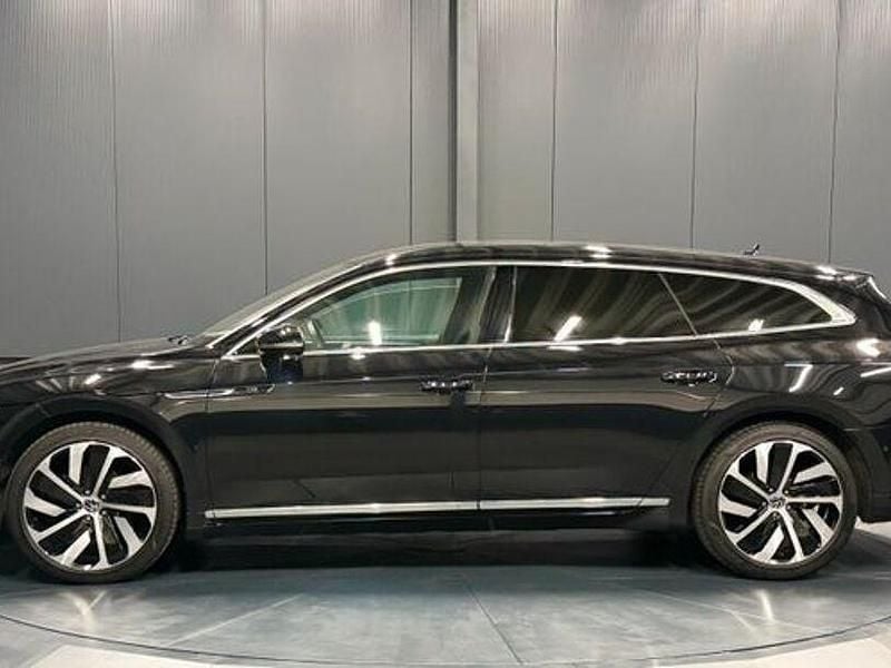 Gebraucht VW Arteon R-line 200 PS (147 kW) 2022 Deep black perleffekt Kombi