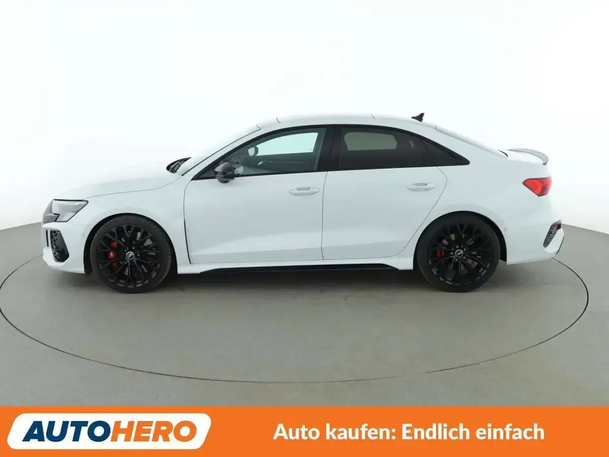 Gebraucht Audi RS3 400 PS (294 kW) 2022 Gletscherweiss Limousine