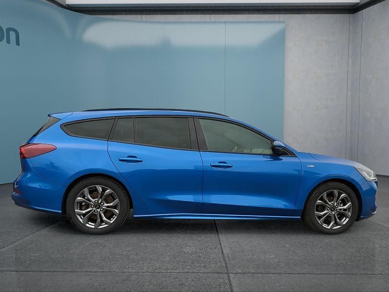 Gebraucht Ford Focus ST-Line 125 PS (91 kW) 2023 Blau Kombi