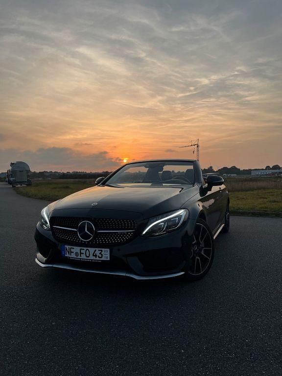 Schwarz Gebraucht 2017 Mercedes C43 AMG Cabrio | 36.990 € (Fairer Preis) - Bild 1/4