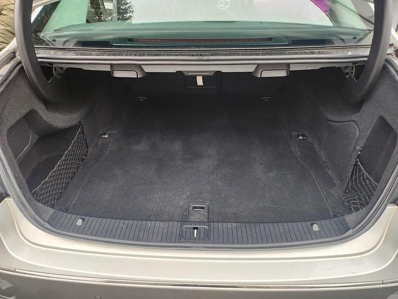 Gebraucht Mercedes E350 292 PS (214 kW) 2009 Silber Limousine