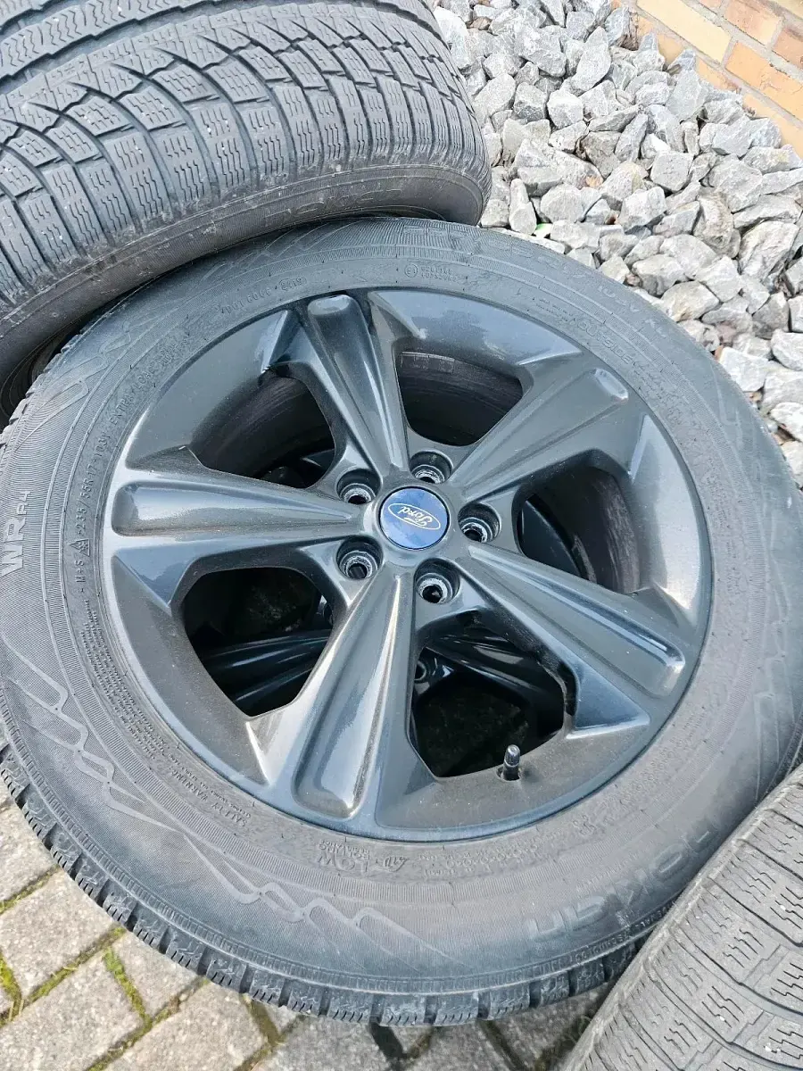 Gebraucht Ford Kuga ST-Line 180 PS (132 kW) 2017 Schwarz SUV