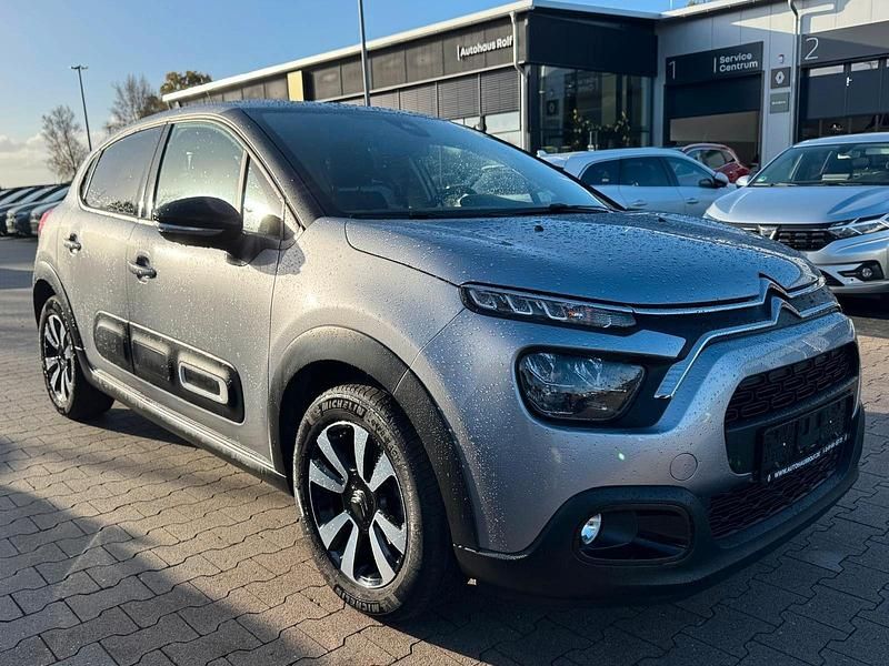 Grau Gebraucht 2024 Citroën C3 PureTech Kleinwagen | 15.990 € (Fairer Preis) - Bild 1/4