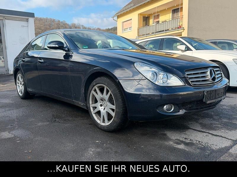 Gebraucht Mercedes CLS350 272 PS (200 kW) 2004 Blau Coupé