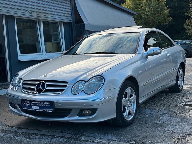 Silber Gebraucht 2005 Mercedes CLK200 Coupé | 6.990 € (Fairer Preis) - Bild 1/4