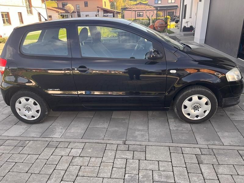 Usata VW Fox 60 CV (44 kW) 2010 Nero Utilitaria