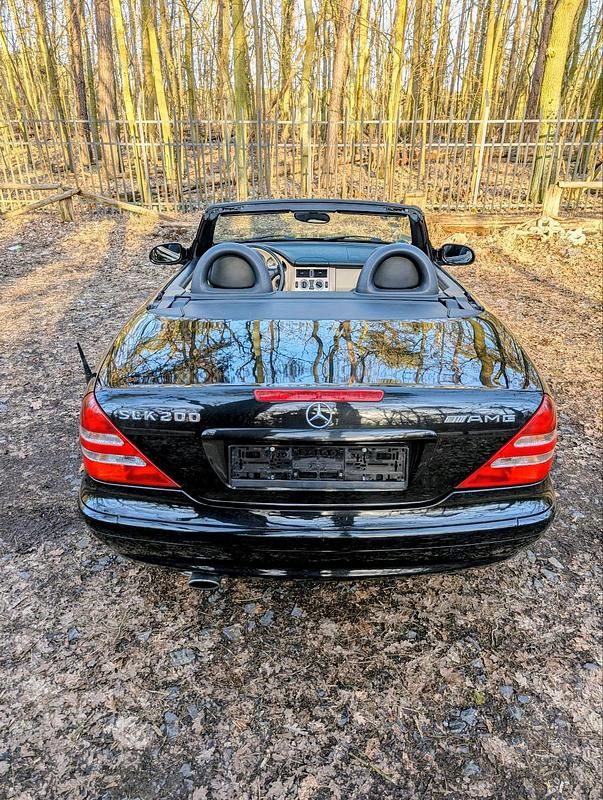 Gebraucht Mercedes SLK200 163 PS (119 kW) 2000 Schwarz Cabrio