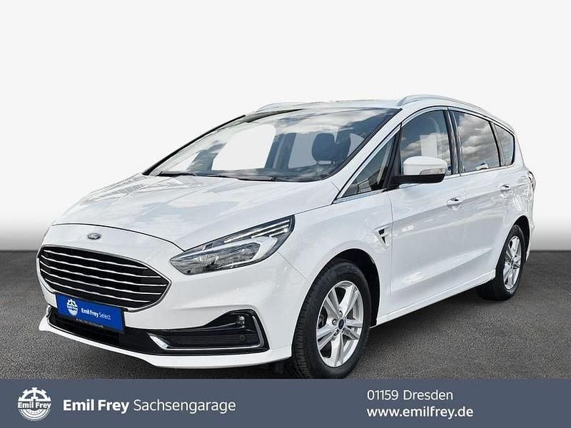 Gebraucht Ford S-MAX Titanium 150 PS (110 kW) 2022 Weiß Van / Kleinbus
