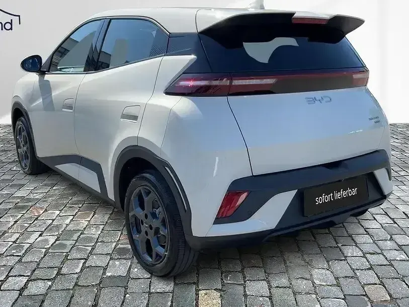Usado BYD Dolphin Surf Boost 64 kW (88 CV) 2025 Blanco Utilitario
