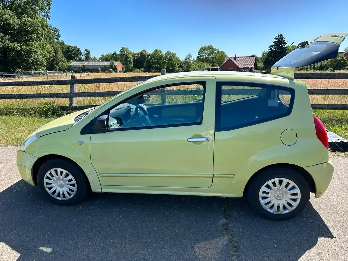 Gebraucht Citroën C2 59 PS (43 kW) 2005 Gelb Kleinwagen