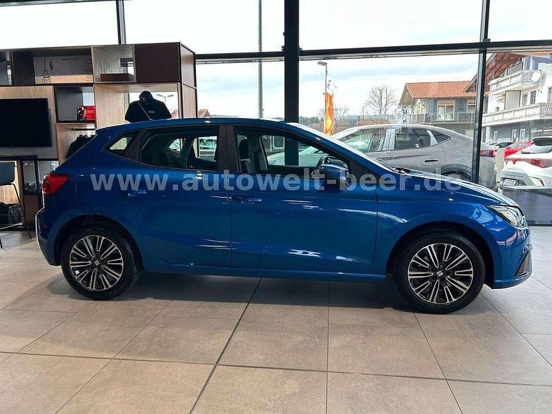 Gebraucht Seat Ibiza Style 116 PS (85 kW) 2024 Blau Kleinwagen