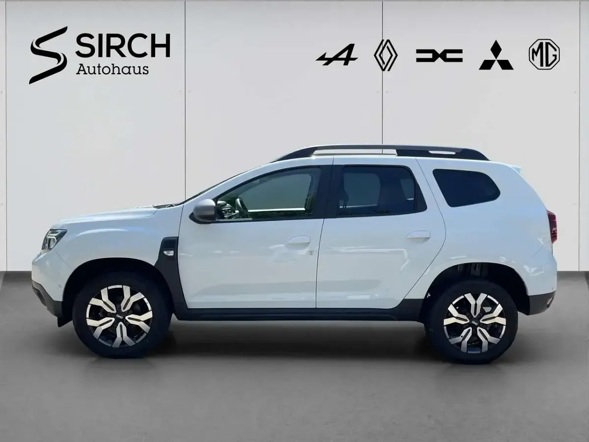 Gebraucht Dacia Duster Journey 150 PS (110 kW) 2023 Weiß SUV