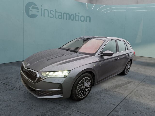 Grau Gebraucht 2024 Skoda Octavia Kombi | 30.250 € (Fairer Preis) - Bild 1/2