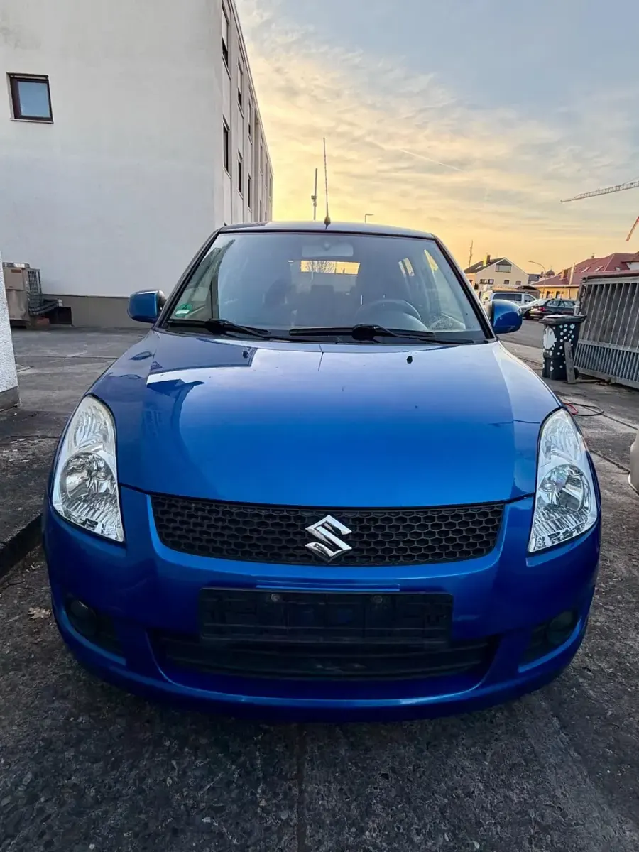 Gebraucht Suzuki Swift 92 PS (67 kW) 2009 Blau Kleinwagen