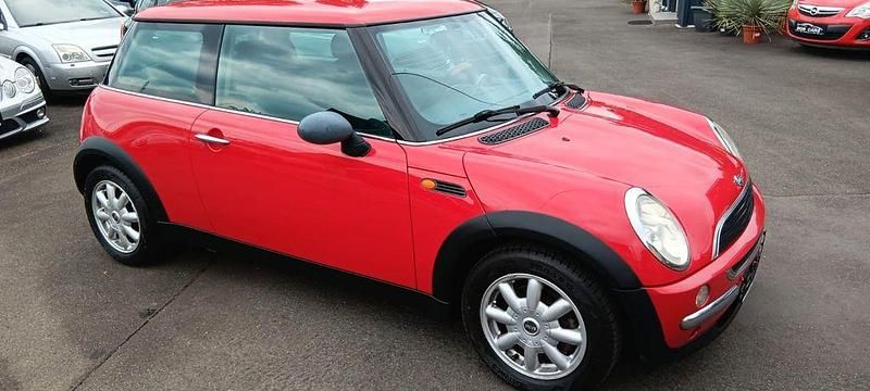 Rot Gebraucht 2003 Mini ONE Kleinwagen | 2.790 € (Fairer Preis) - Bild 1/4