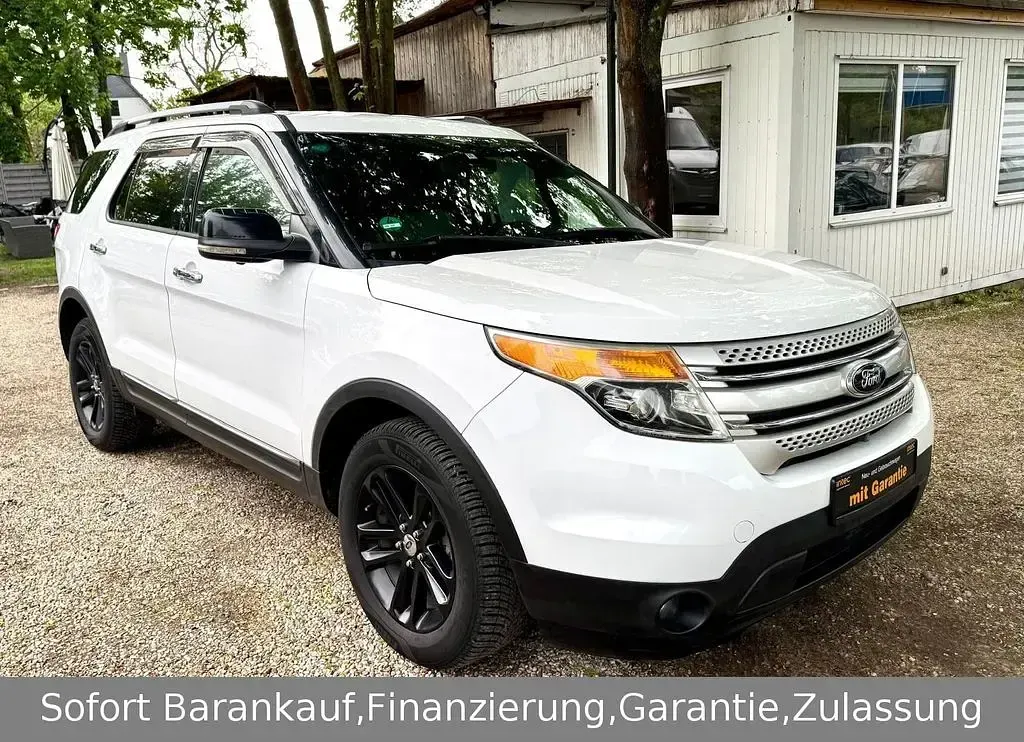 Używany Ford Explorer XLT 294 KM (216 kW) 2012 Biały SUV