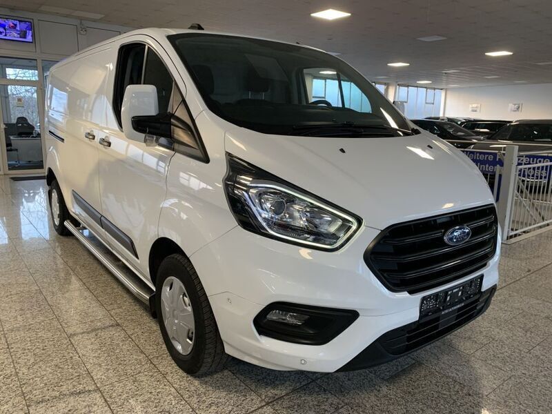 Gebraucht Ford Transit Custom 105 PS (77 kW) 2022 Weiß Van