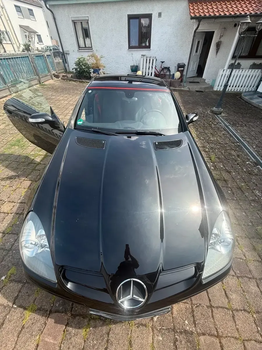 Gebraucht Mercedes SLK200 163 PS (119 kW) 2007 Schwarz Cabrio