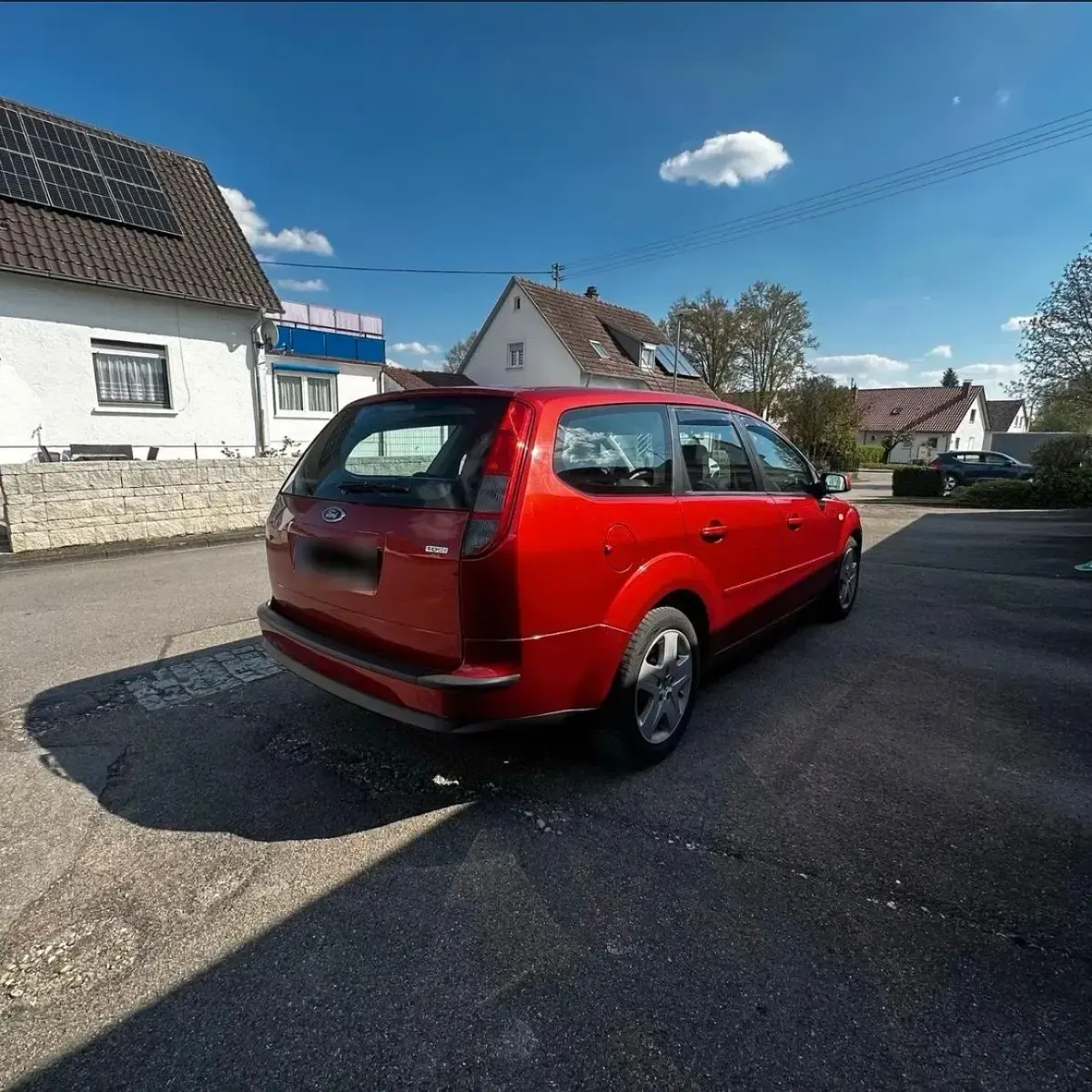 Gebraucht Ford Focus 109 PS (80 kW) 2007 Rot Kombi