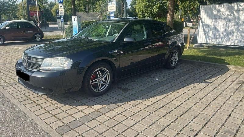 Schwarz Gebraucht 2008 Dodge Avenger SE Limousine | 3.250 € - Bild 1/4