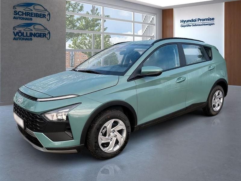 Neu Hyundai Bayon Select 101 PS (74 kW) 2025 Grün SUV