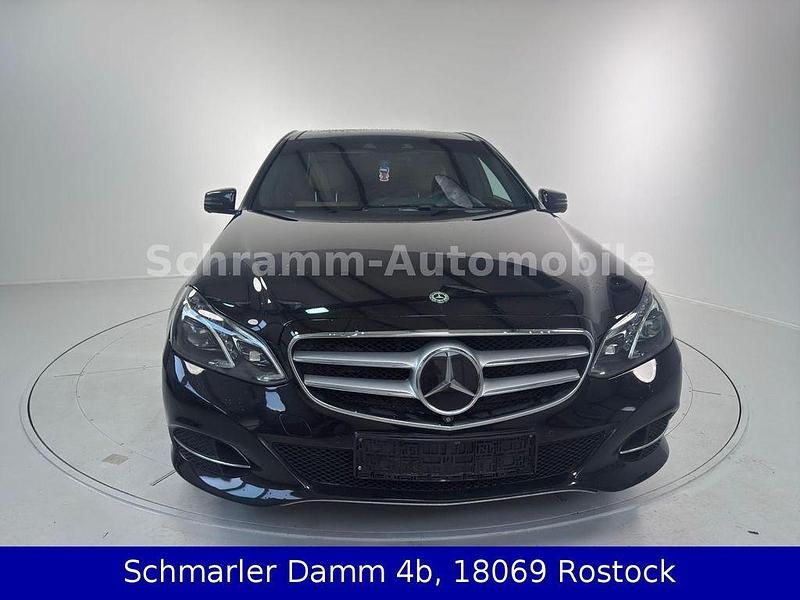 Gebraucht Mercedes E350 252 PS (185 kW) 2013 Schwarz Kombi