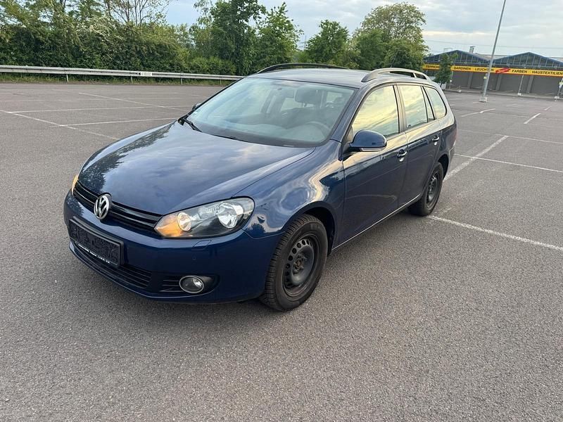 Gebraucht VW Golf VI 105 PS (77 kW) 2011 Kleinwagen