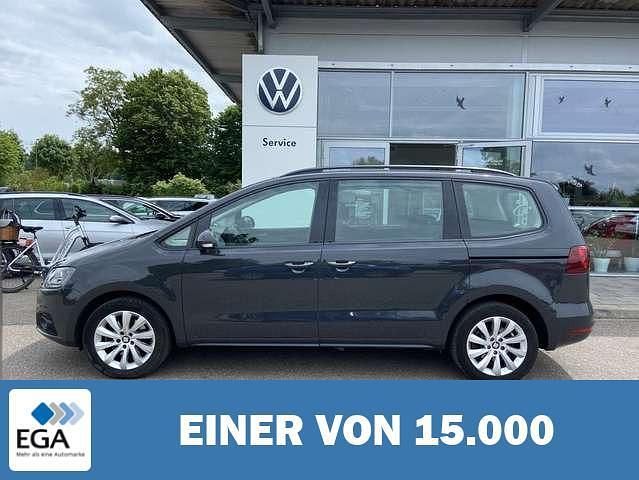 Grau Gebraucht 2020 Seat Alhambra Style Van / Kleinbus | 27.900 € (Fairer Preis) - Bild 1/4