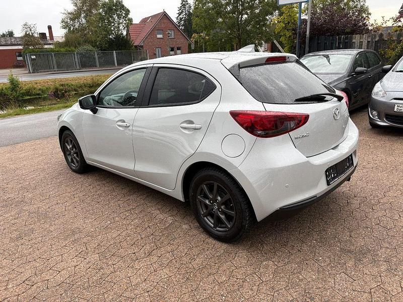 Gebraucht Mazda 2 Kizoku 90 PS (66 kW) 2020 Grau Limousine