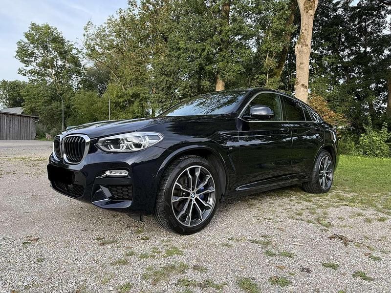 Blau Gebraucht 2018 BMW X4 Sport Line SUV | 30.000 € (Teuer) - Bild 1/4
