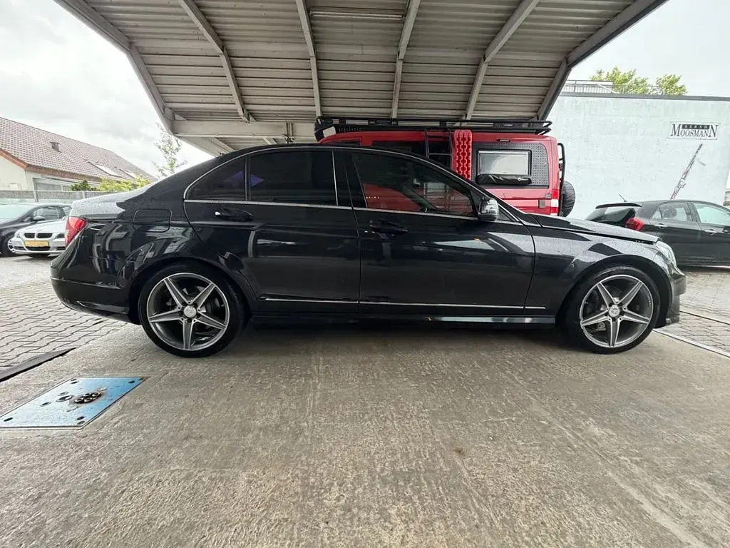 Gebraucht Mercedes C350 AMG 265 PS (194 kW) 2013 Schwarz Limousine