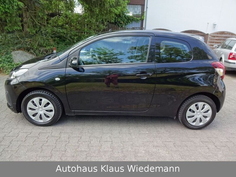 Gebraucht Peugeot 108 Active 69 PS (50 kW) 2017 Schwarz Kleinwagen