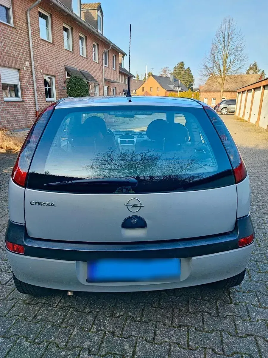 Gebraucht Opel Corsa Njoy 58 PS (42 kW) 2003 Silber Kleinwagen