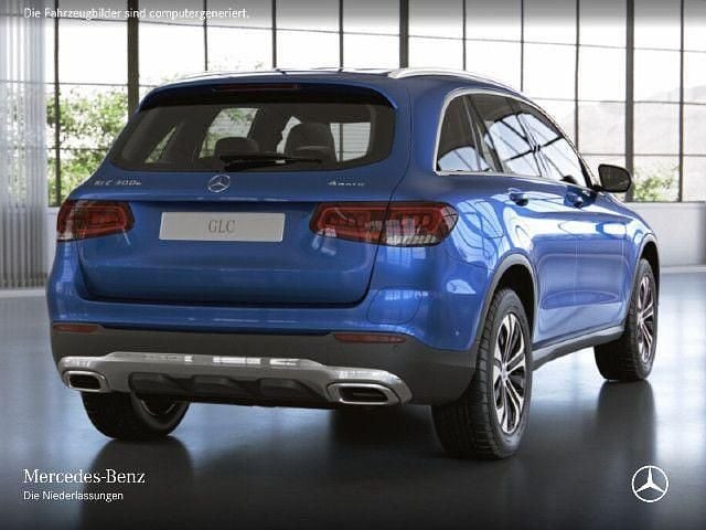 Gebraucht Mercedes GLC300e 320 PS (235 kW) 2022