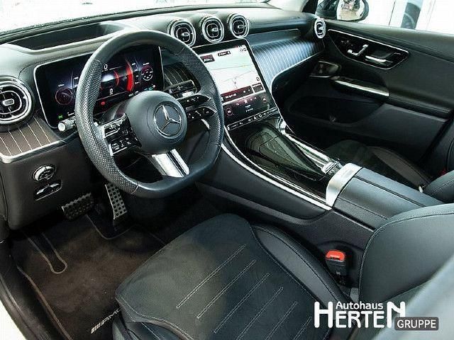 Gebraucht 2024 Mercedes GLC300 | 67.890 € (Teuer) - Bild 1/3