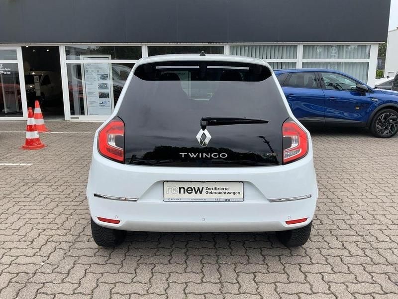 Gebraucht Renault Twingo Techno 60 kW (82 PS) 2023 Crystal weiss Kleinwagen