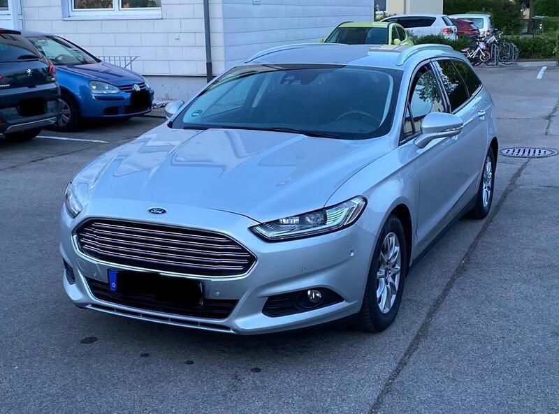 Grau Gebraucht 2015 Ford Mondeo Kombi | 10.400 € (Etwas zu teuer) - Bild 1/4