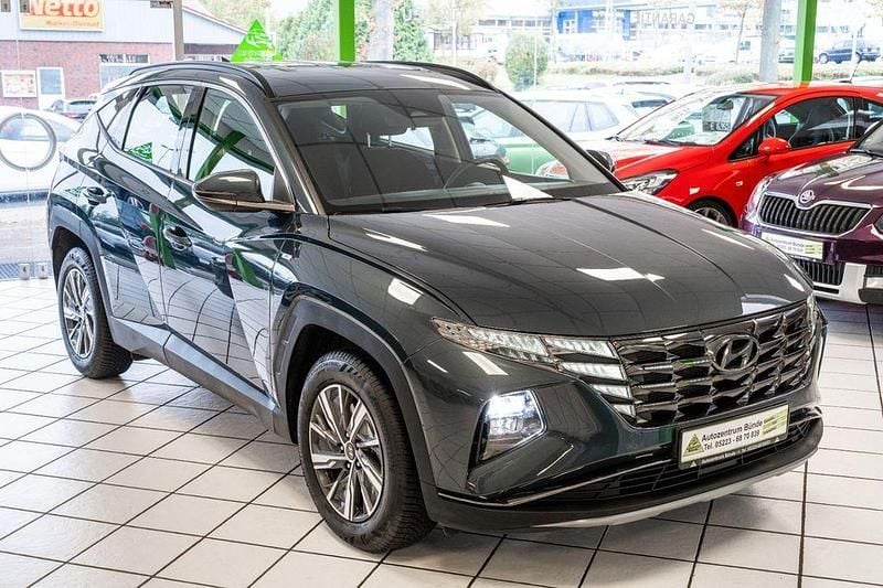 Blau Gebraucht 2023 Hyundai Tucson Select SUV | 29.950 € (Fairer Preis) - Bild 1/4