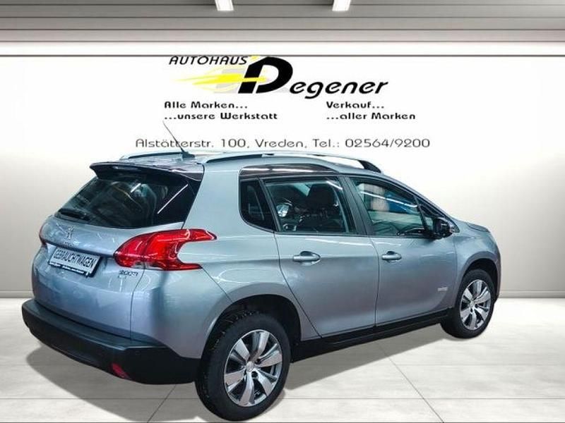 Gebraucht Peugeot 2008 114 PS (83 kW) 2014 Gris artense SUV