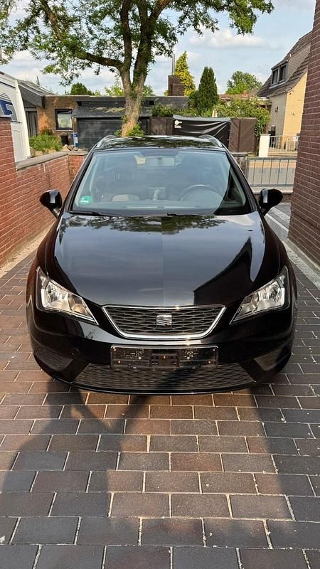 Schwarz Gebraucht 2013 Seat Ibiza ST Style Kombi | 4.200 € (Guter Preis) - Bild 1/4