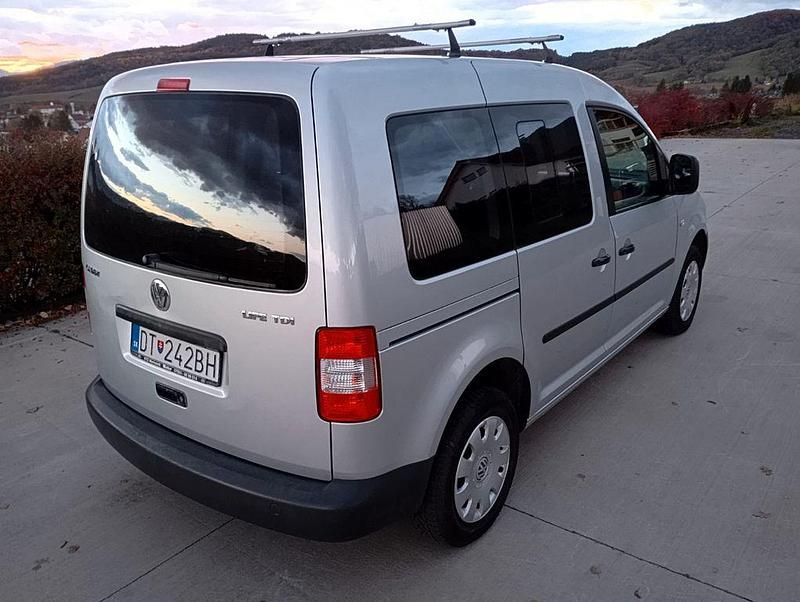 Gebraucht VW Caddy Life 105 PS (77 kW) 2009 Silber Van / Kleinbus