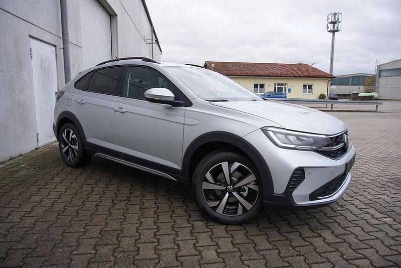 Neu VW Taigo 150 PS (110 kW) 2026 Silber SUV