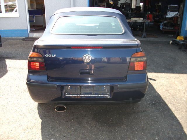 Gebraucht VW Golf Cabriolet 122 PS (89 kW) 2000 Blau metallic Cabrio