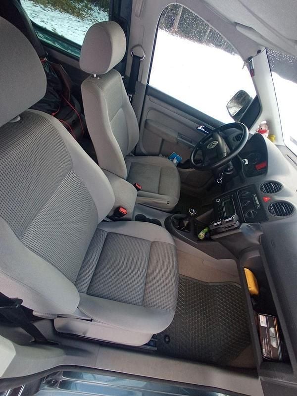 Gebraucht VW Caddy Life 102 PS (75 kW) 2005 Grau Van / Kleinbus