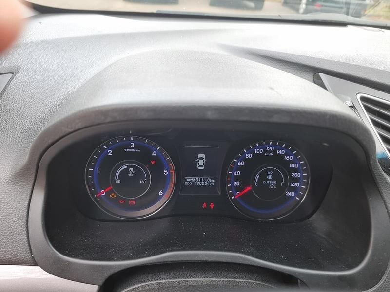 Gebraucht Hyundai i40 116 PS (85 kW) 2013 Schwarz Kombi