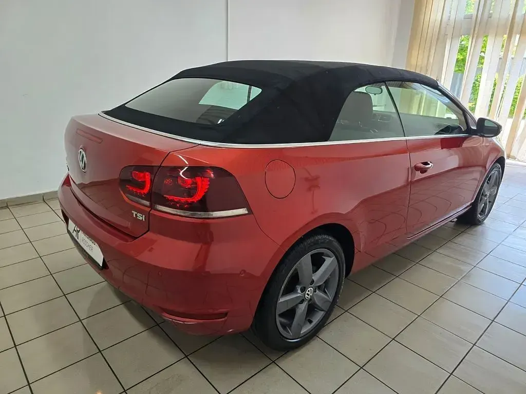Gebraucht VW Golf Cabriolet 105 PS (77 kW) 2014 Rot Cabrio