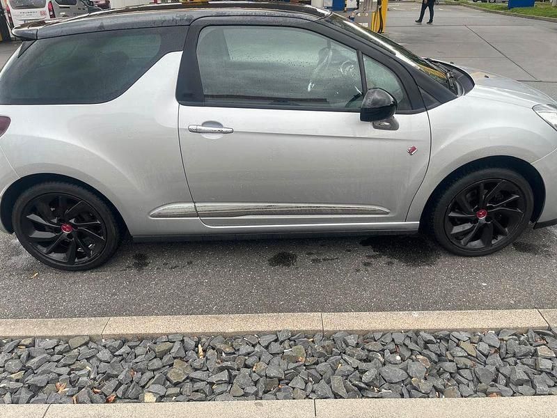 Gebraucht Citroën DS3 165 PS (121 kW) 2018 Grau Coupé